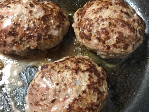 肉汁じゅわ〜!牛肉のみの作り置きハンバーグ